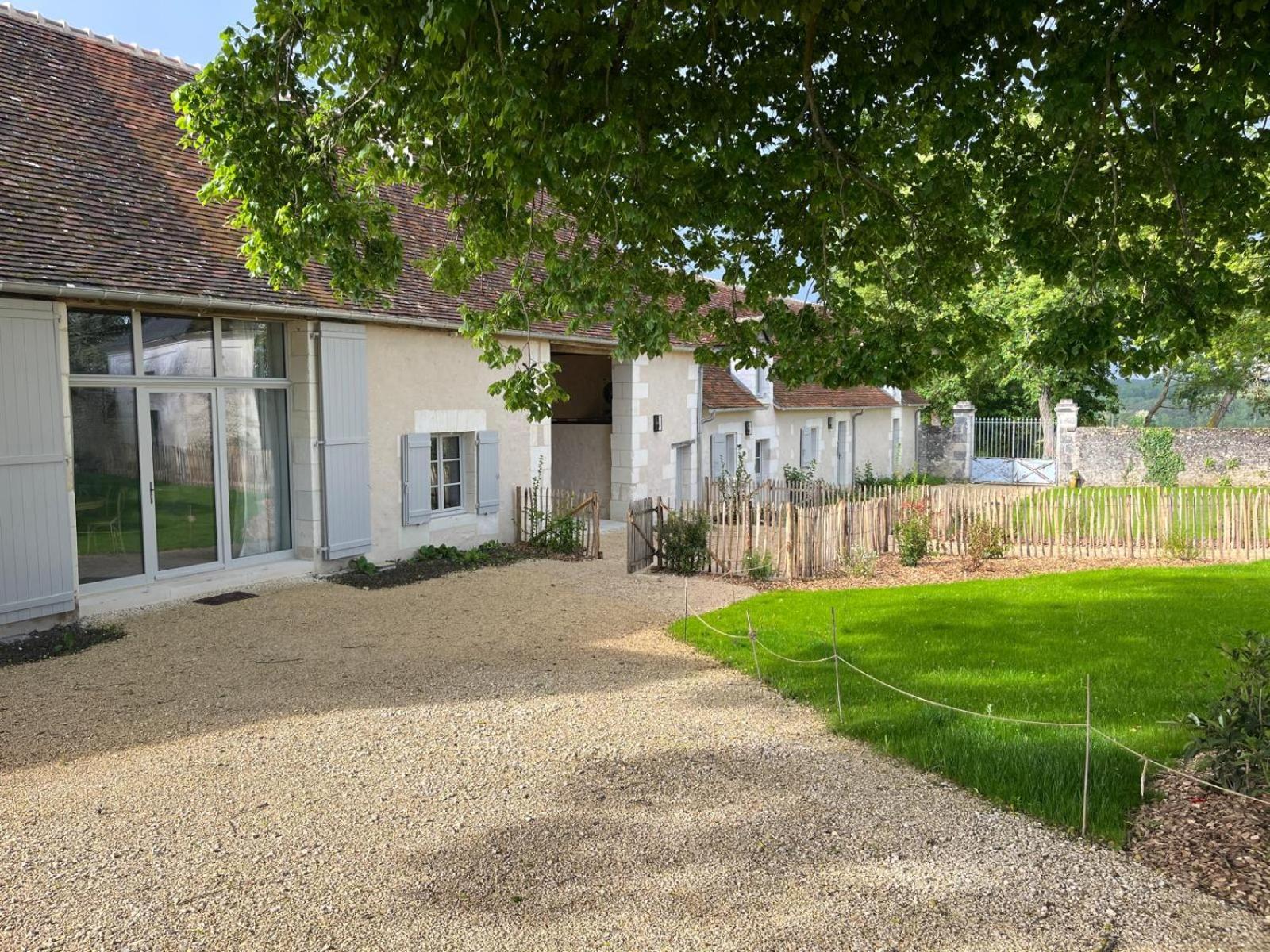 Le Puits Renaissance - Gites De Caractere Et Piscine Chauffee Chambourg-sur-Indre ภายนอก รูปภาพ
